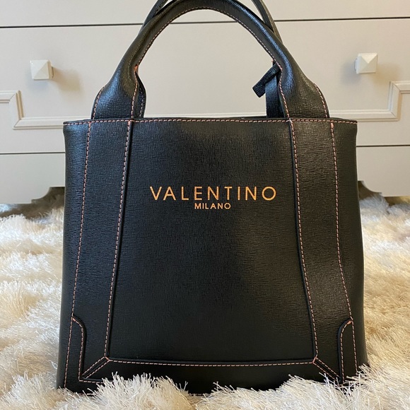 Mario Valentino Bag- Excellent Condition - Picture 1 of 10